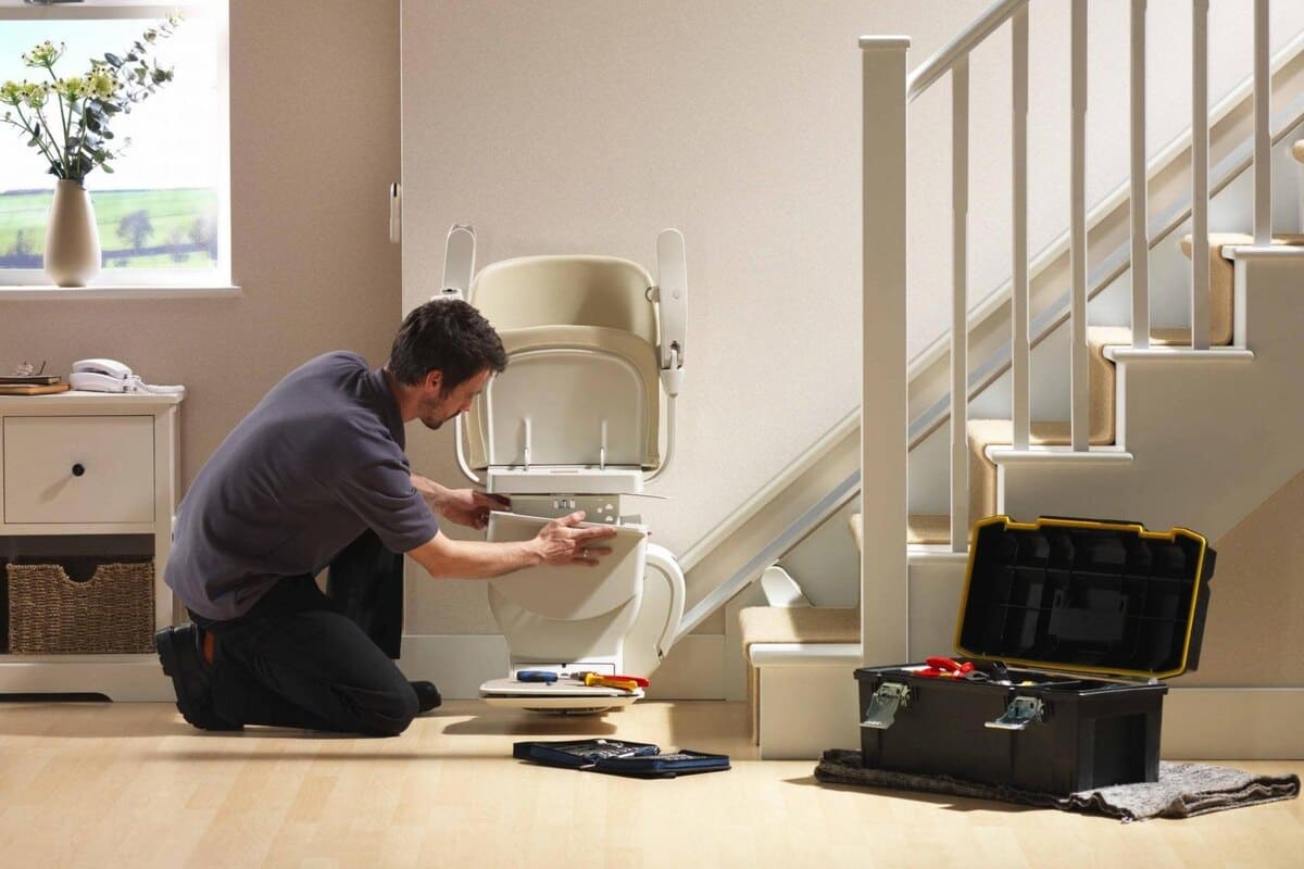 Best Stairlift Repairs – What Every Person Should Look Into